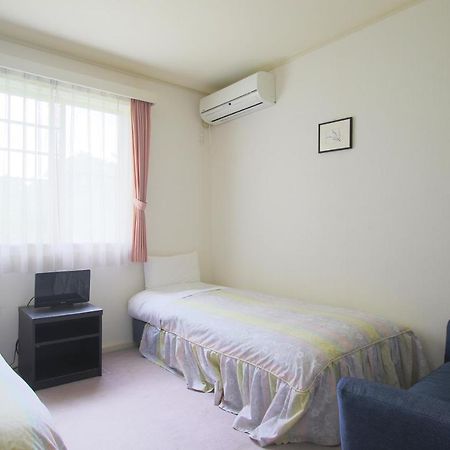 Mt Fuji B&B Pension Le Lagon Yamanakako Buitenkant foto