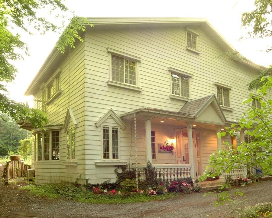 Mt Fuji B&B Pension Le Lagon Yamanakako Buitenkant foto