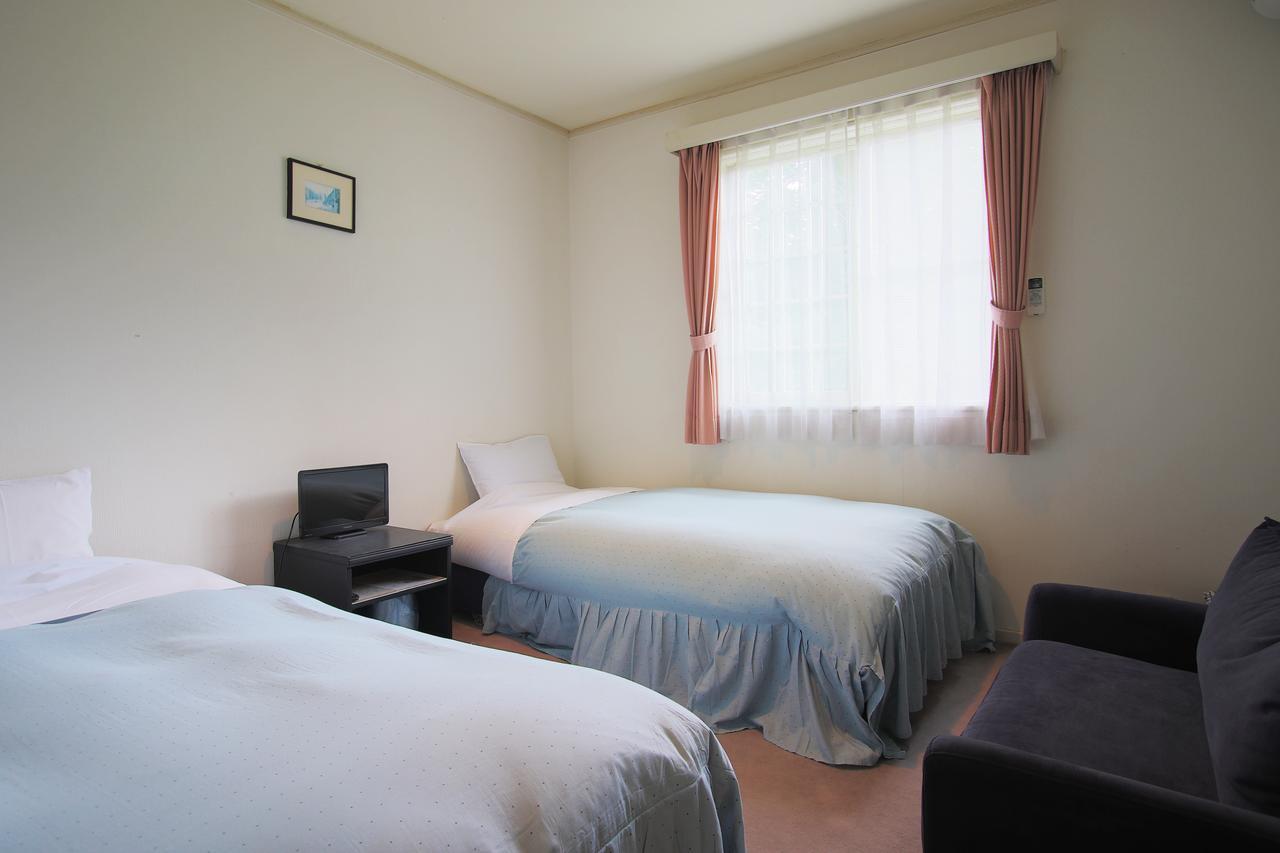 Mt Fuji B&B Pension Le Lagon Yamanakako Buitenkant foto