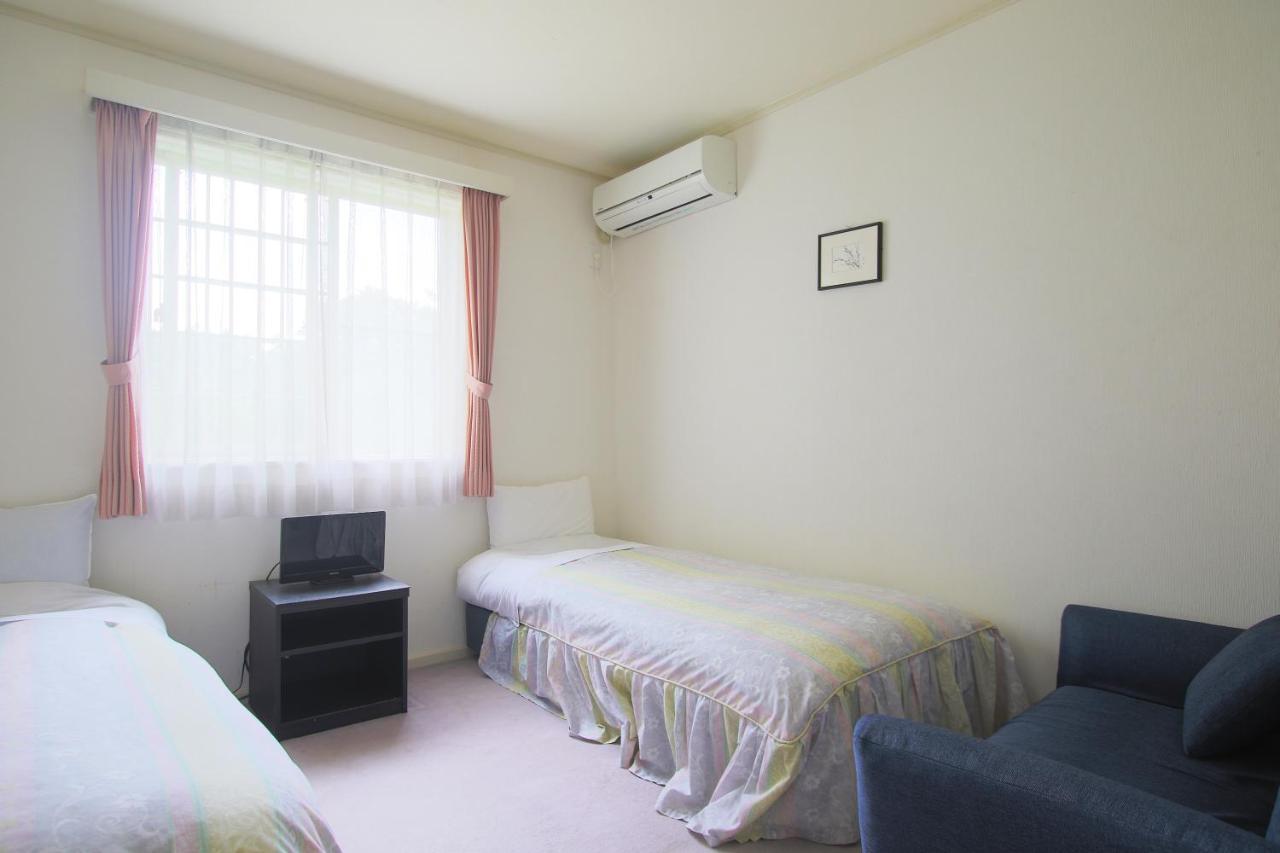 Mt Fuji B&B Pension Le Lagon Yamanakako Buitenkant foto