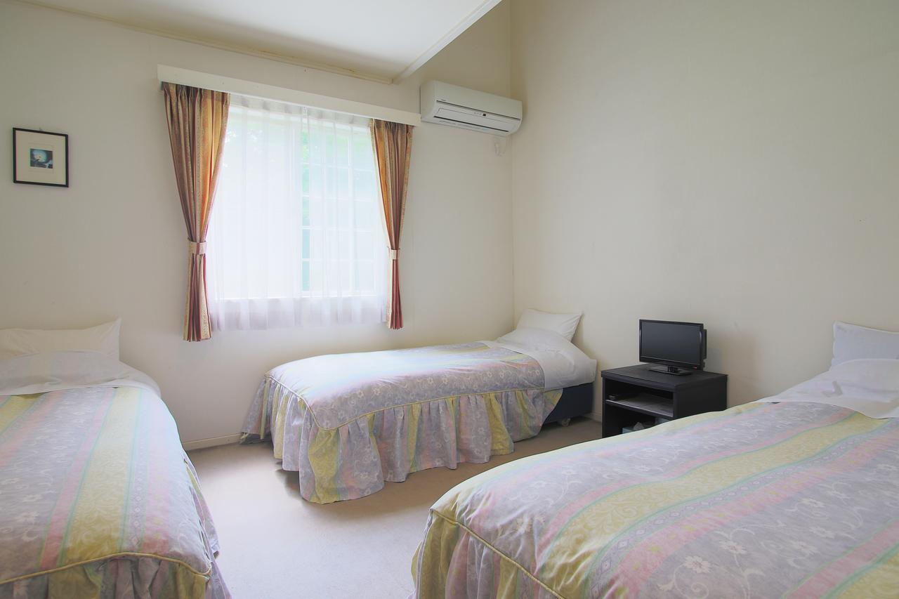 Mt Fuji B&B Pension Le Lagon Yamanakako Buitenkant foto